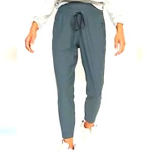 NWOT Old Navy High-Waisted PowerSoft Joggers  Medium Color Thyme to Pretend